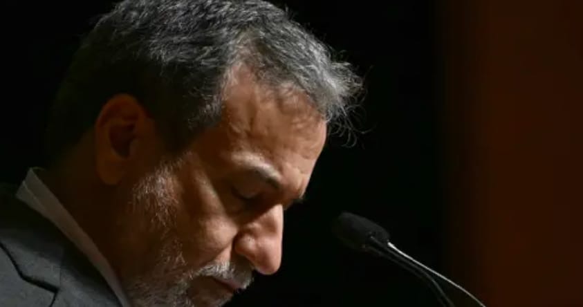 وزير الخارجية الإيراني: لا اتفاقات مع الولايات المتحده قبل ان تتوقف من الهجوم على المرشد 