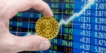 عملة بتكوين تعاود صعودها