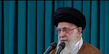 خامنئي: المحادثات مع أميركا " غير حكيمة ولا مشرفه