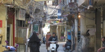 مئات العائلات الفلسطينية في لبنان تعيش أوضاعًا مجهولة المصير في ظل غياب الحلول القانونية والإنسانية
