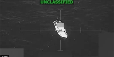 الجيش الأميركي يشن ثلاث غارات على  مراكب متورطة في تهريب المخدرات شرق المحيط الهندي 