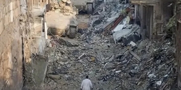 الطيبب الذي وقف ندا لدبابات الاحتلال  حسام ابو صفيه .....