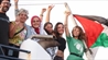 الناشطه السويديه غريتا تونبرغ تصل الى اليونان وتمديد اعتقال الناشطه الاسبانيه ....
